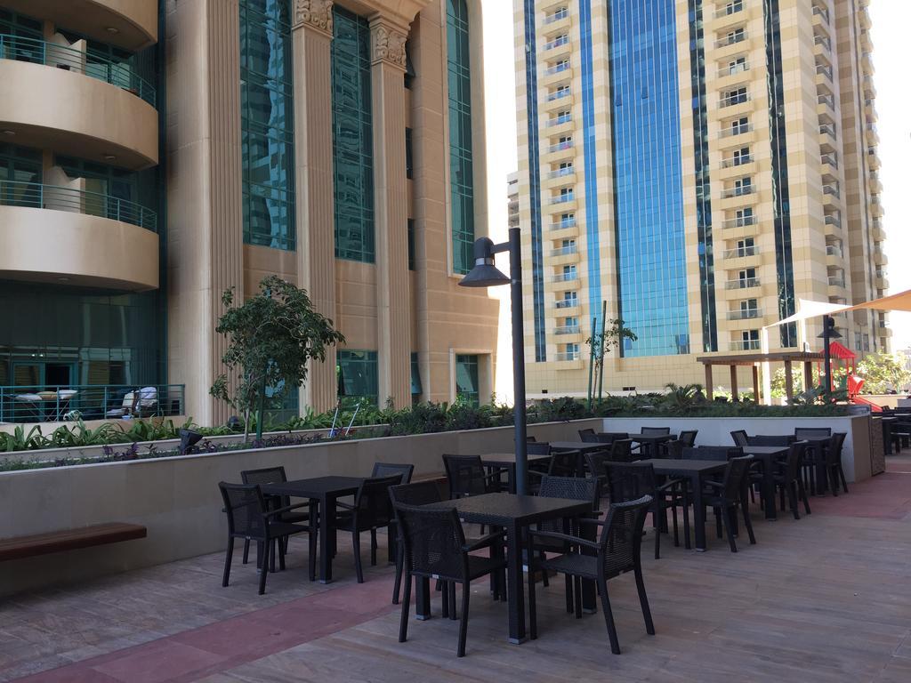 Espace Holiday Homes - Elite Residency Dubai Exterior photo